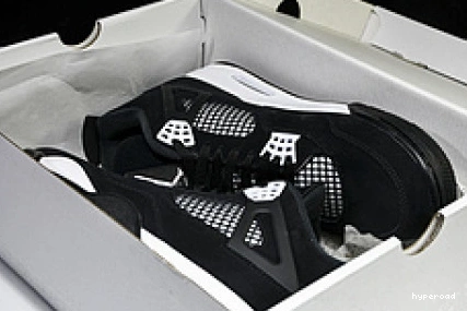 Hyperoad RETRO 'WHITE AIR 4 JORDAN THUNDER' 0827